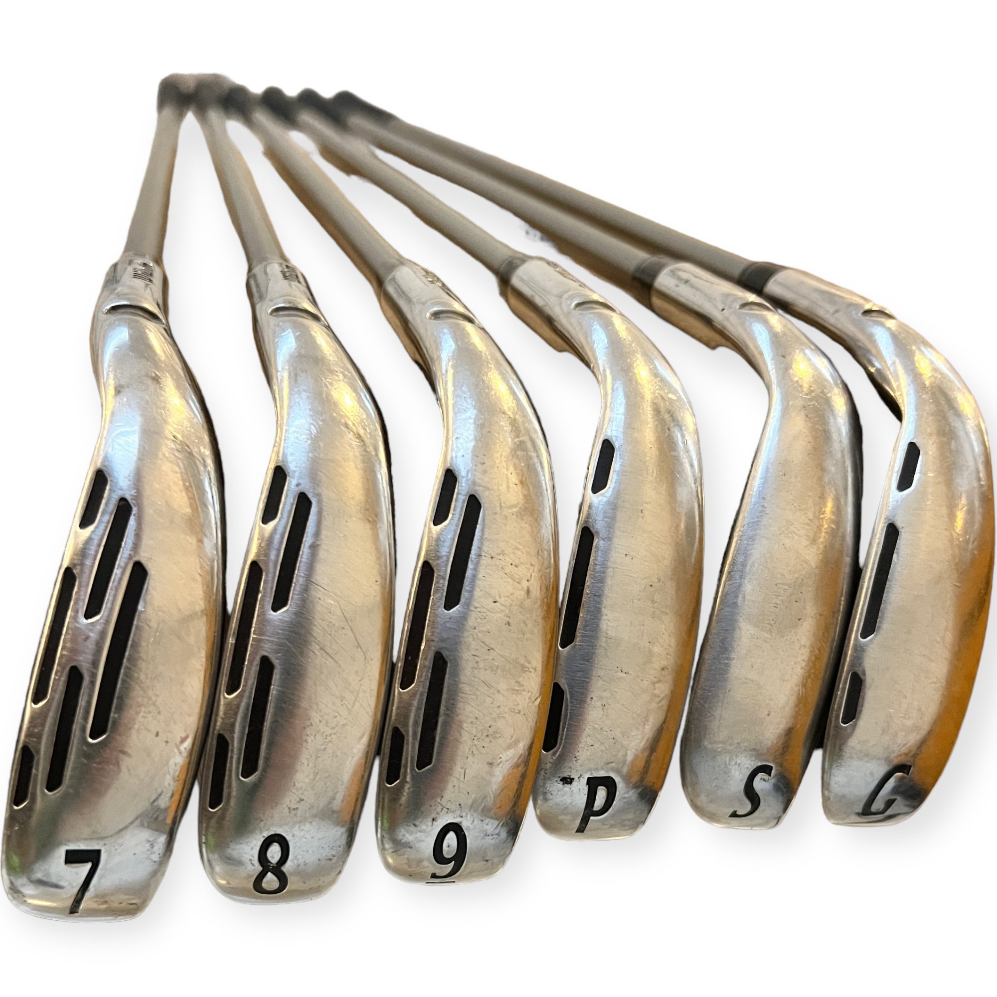 Wilson Staff D7 Jernsæt / 7-PW+SW+GW / Flex Regular / grafit