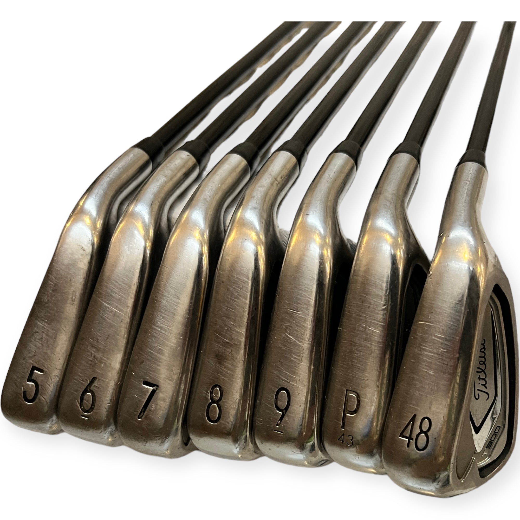 Titleist T300 Jernsæt / 5-PW+^48 / Flex Regular / Grafit